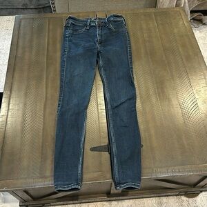 Abercrombie and Fitch High Rise Skinny Jean Legging
